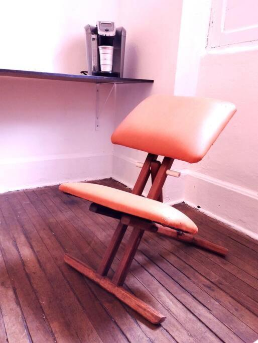 The Corner - Magic Starts Here In Downtown! Apartment *