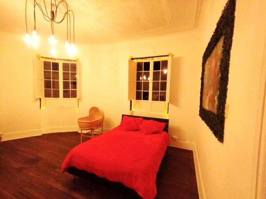 The Corner - Magic Starts Here In Downtown! Apartment *